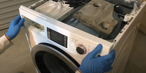 Ремонт стиральных машин Whirlpool в Новороссийске – сервис от Мастер24, цены от 2042 руб